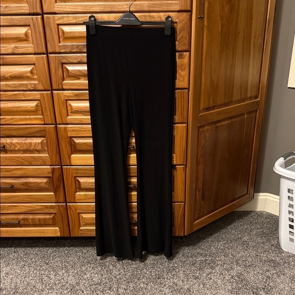 Black Women's Pants